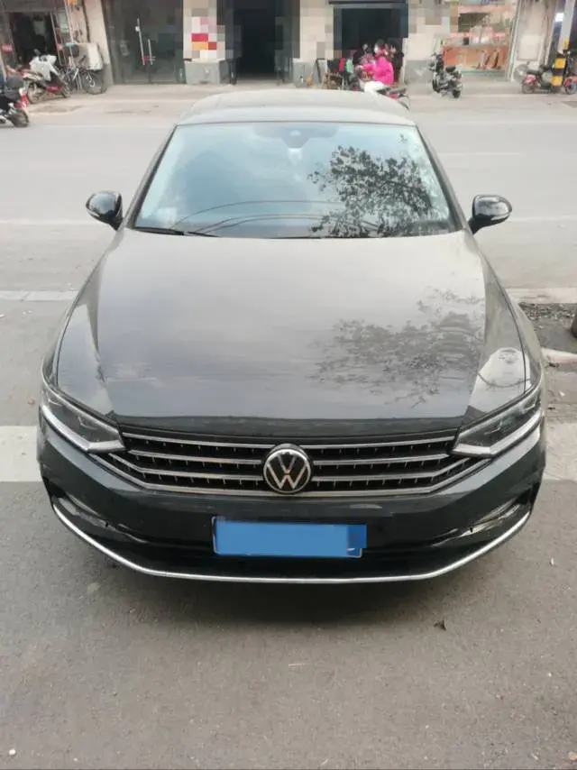 2023 VOLKSWAGEN MAGOTAN thumbnail 2