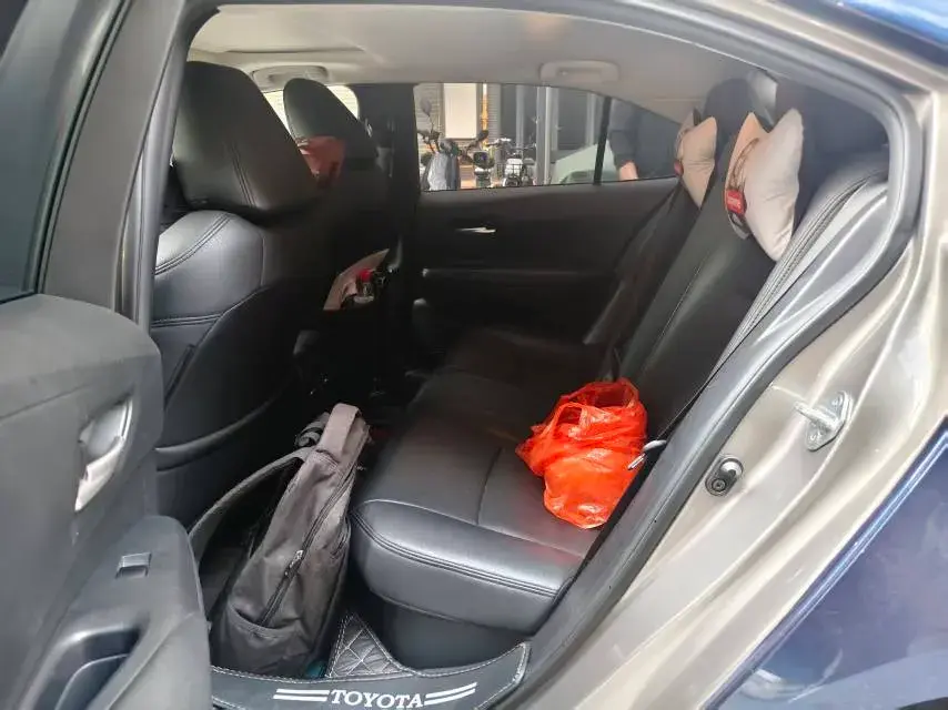 2022 TOYOTA COROLLA thumbnail 4