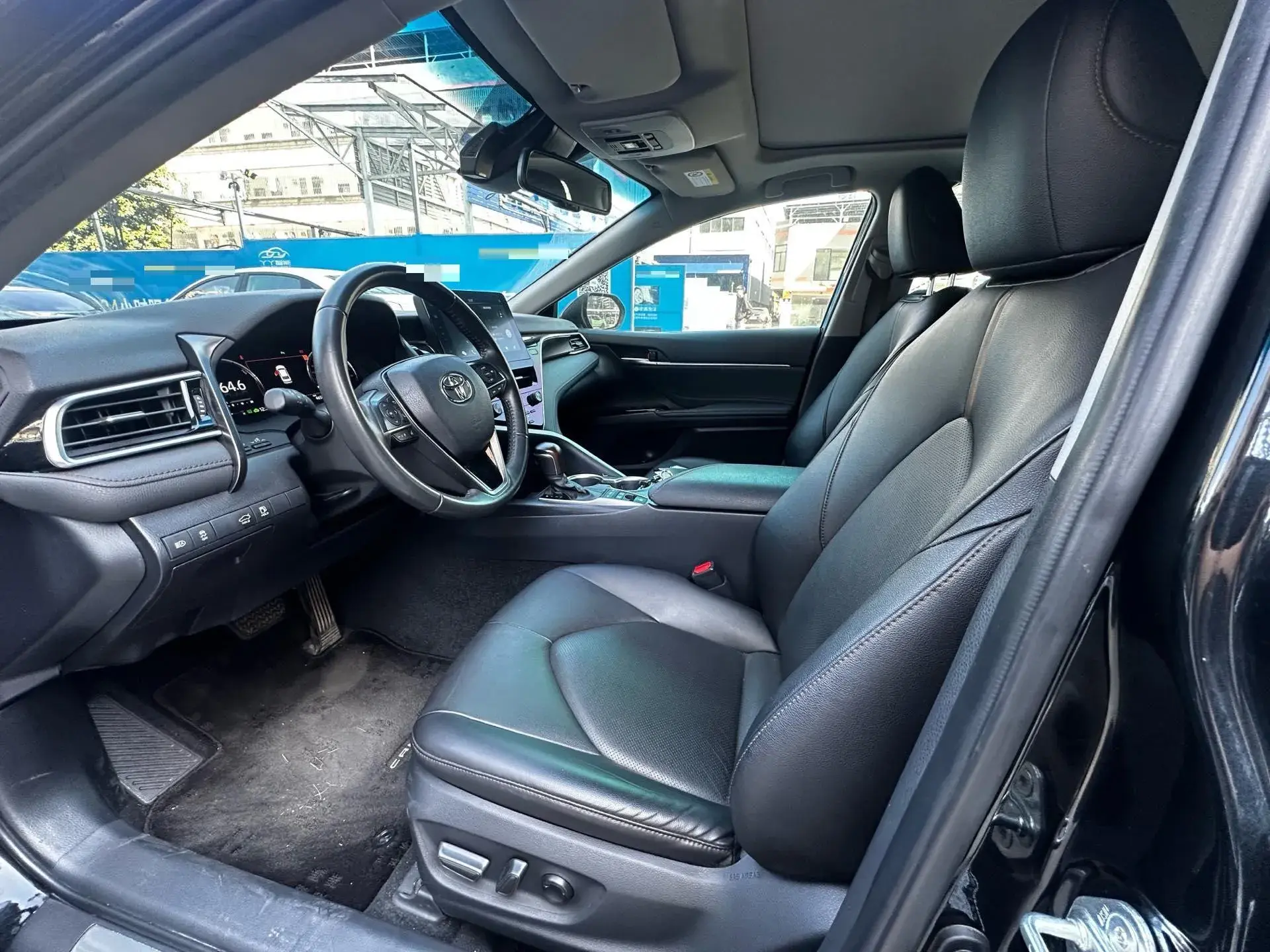 2021 TOYOTA CAMRY thumbnail 2