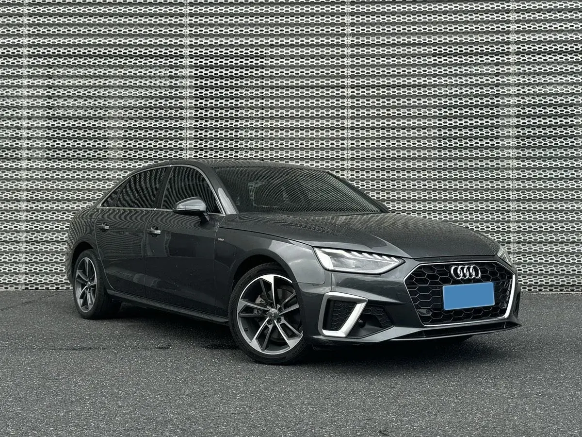 2020 AUDI A4L thumbnail 2