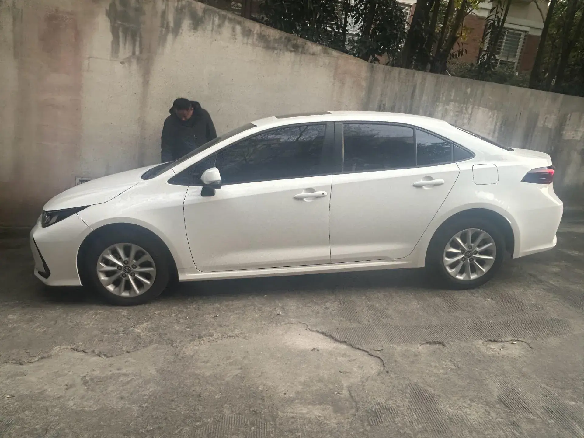 2021 TOYOTA COROLLA thumbnail 3