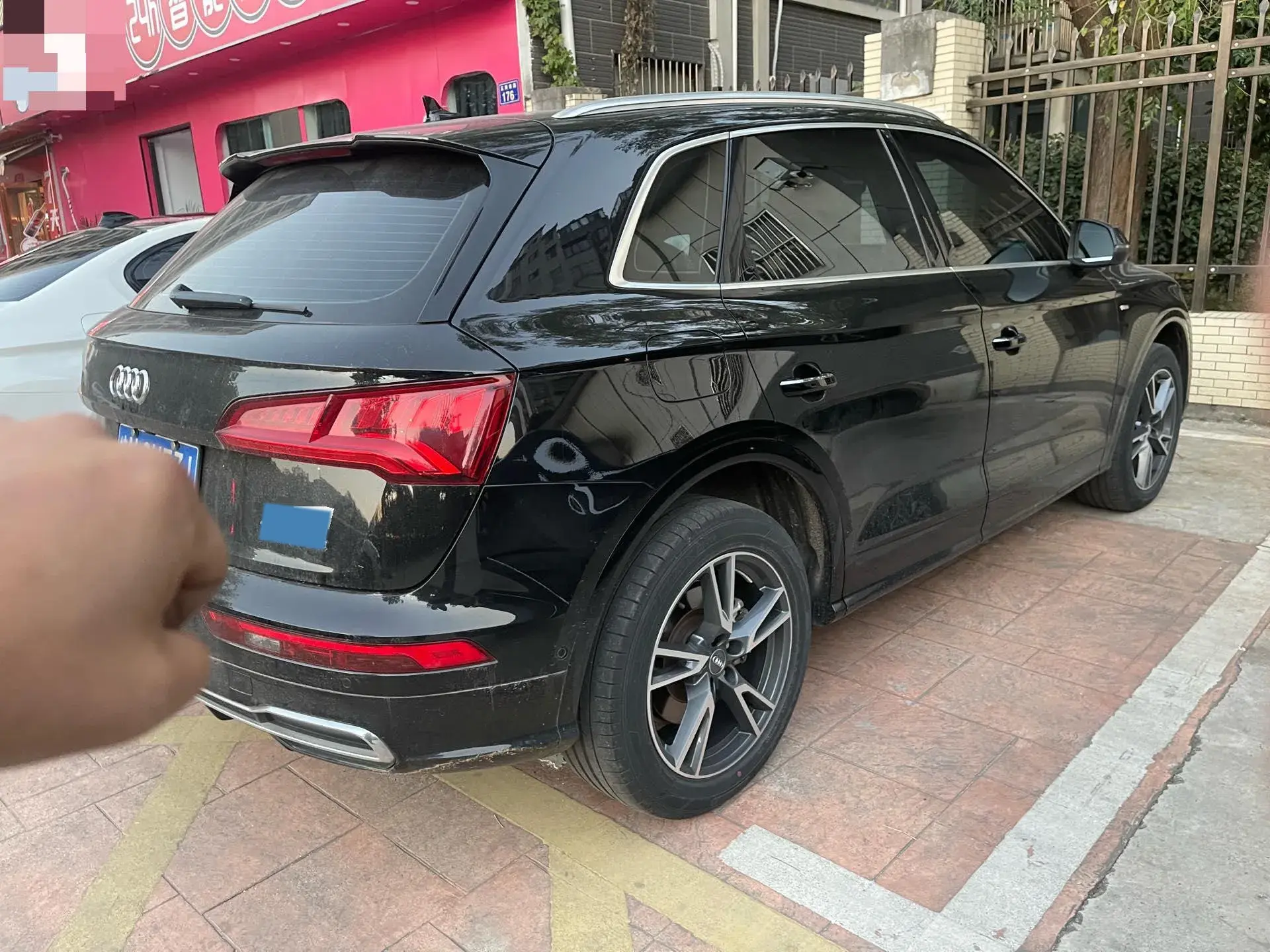 2020 AUDI Q5L thumbnail 3