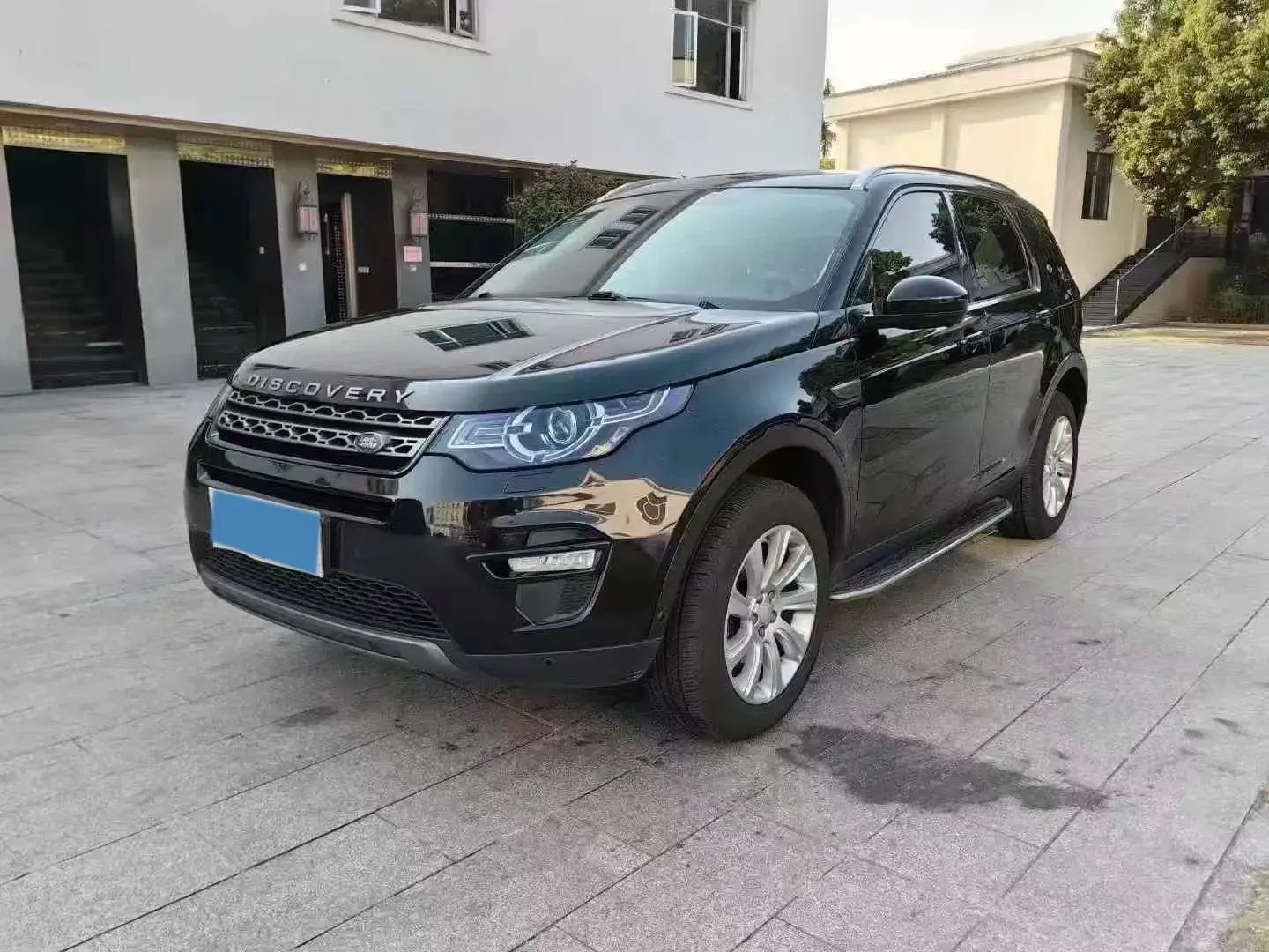 2018 LAND ROVER view 1