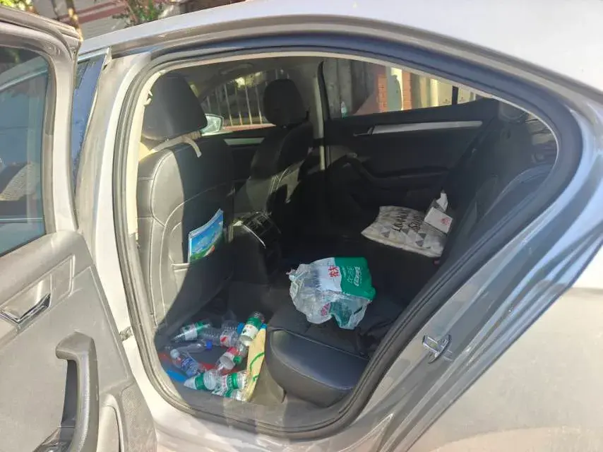 2018 SKODA SUPERB thumbnail 4