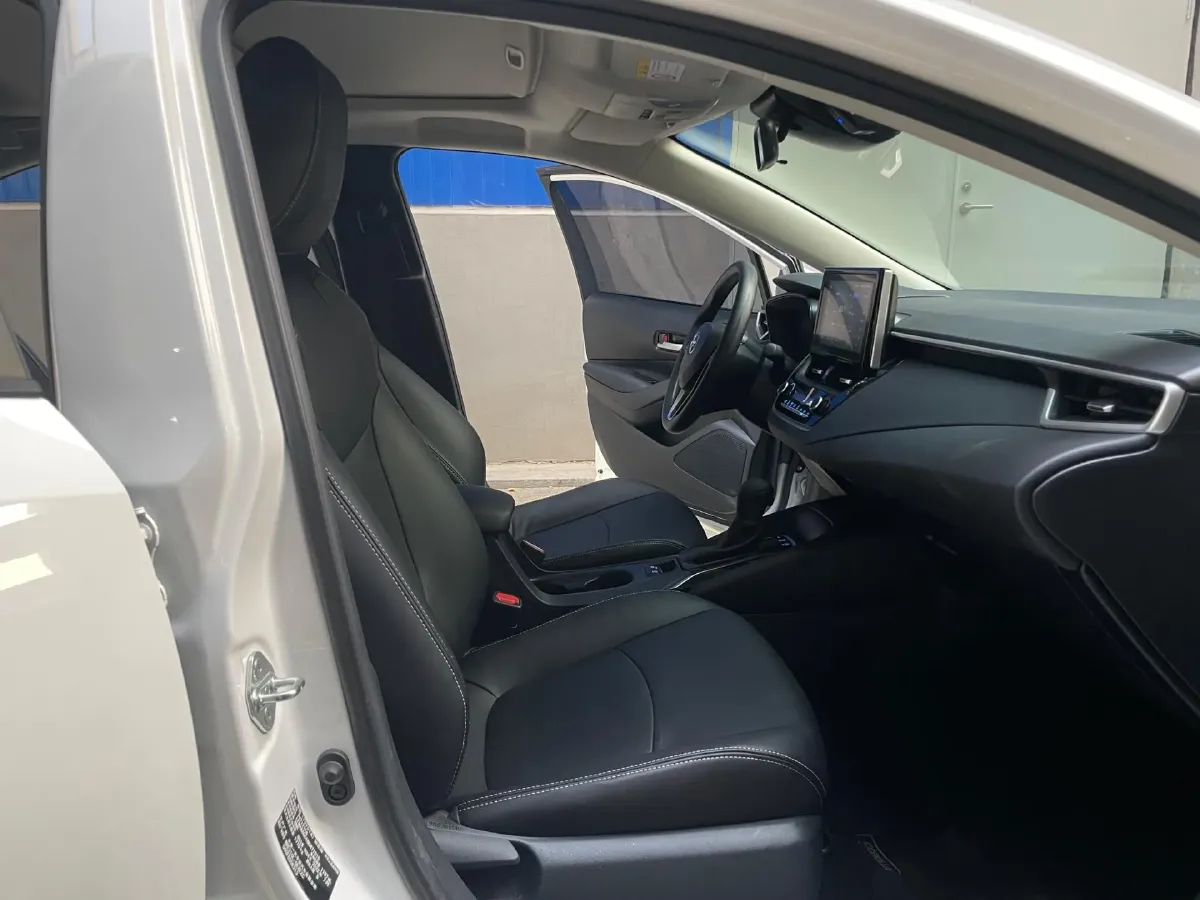 2021 Toyota Corolla 1.2T 116HP L4 CVT,autocango,china used car exporter,china ev exporter,chinese used car exporter,chinese used ev exporter