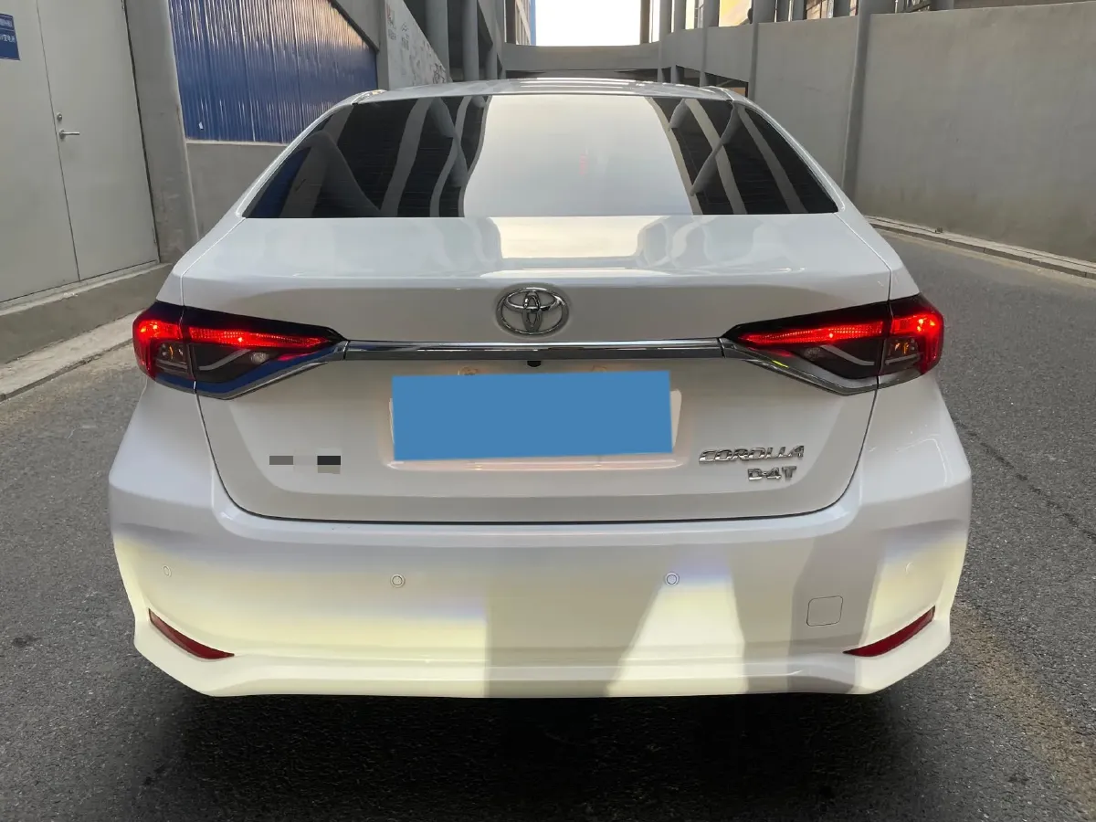 2021 Toyota Corolla 1.2T 116HP L4 CVT,autocango,china used car exporter,china ev exporter,chinese used car exporter,chinese used ev exporter