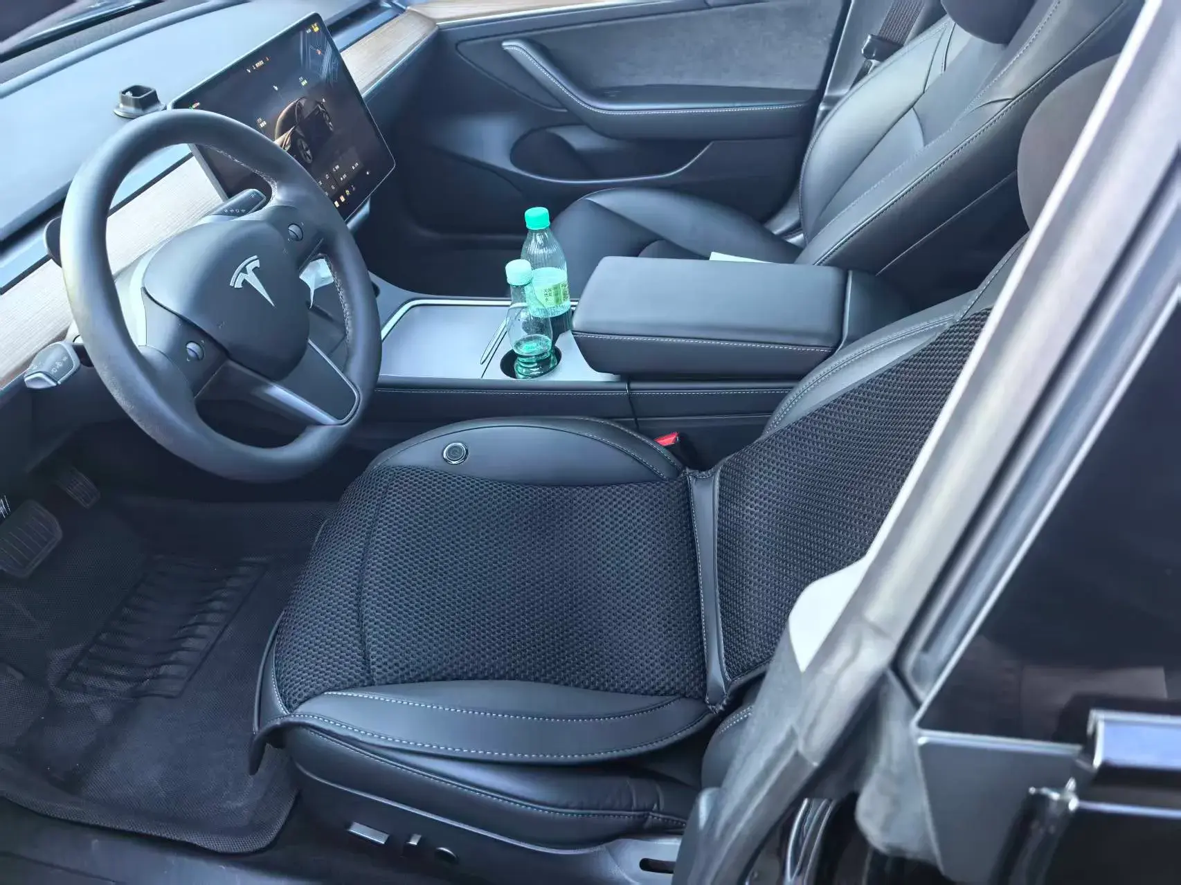 2022 TESLA MODEL thumbnail 4