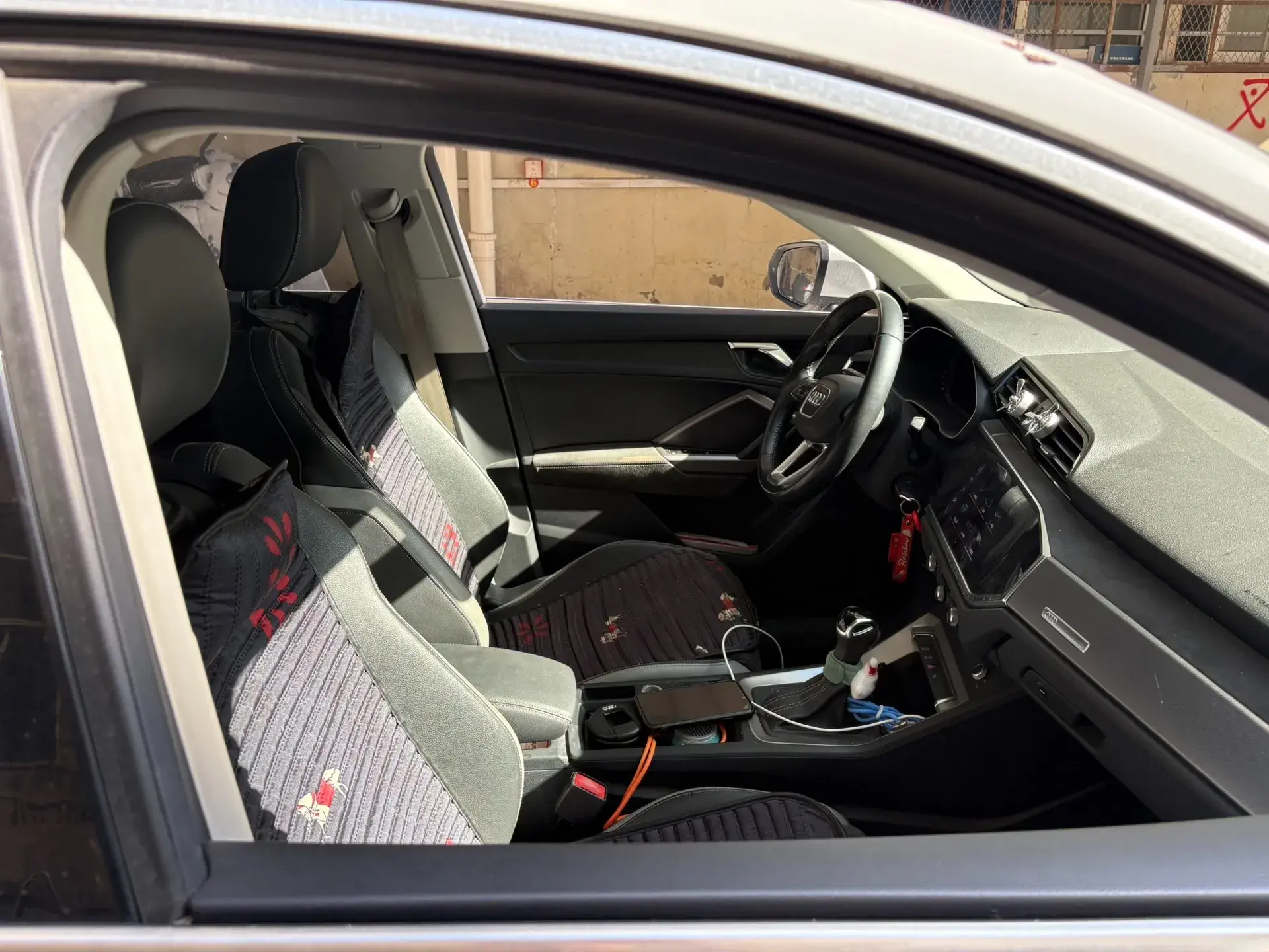 2019 AUDI Q3 thumbnail 4