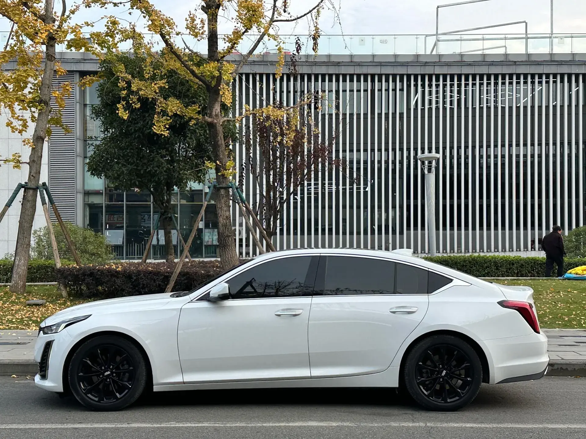 2022 CADILLAC CT5 thumbnail 3