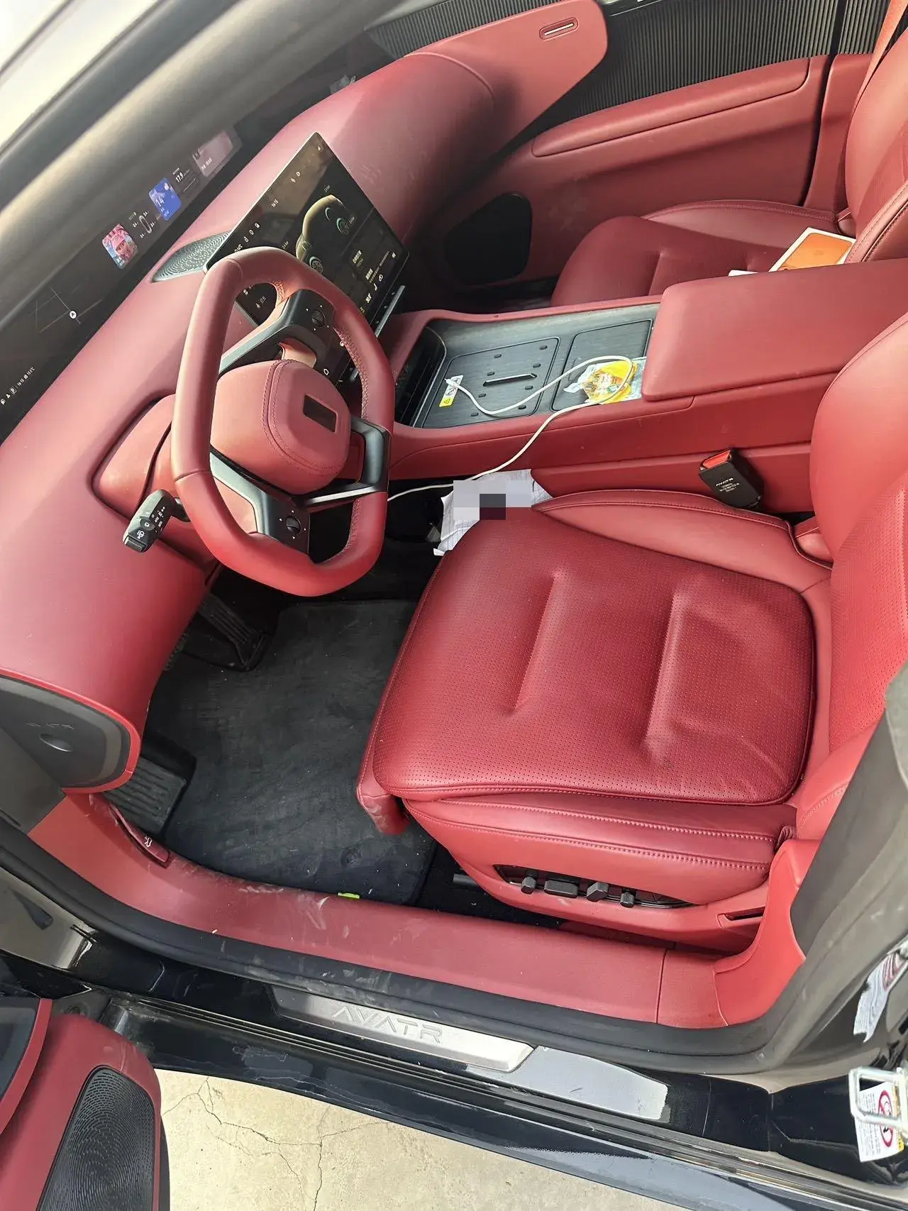 2025 AVATR 12 thumbnail 3