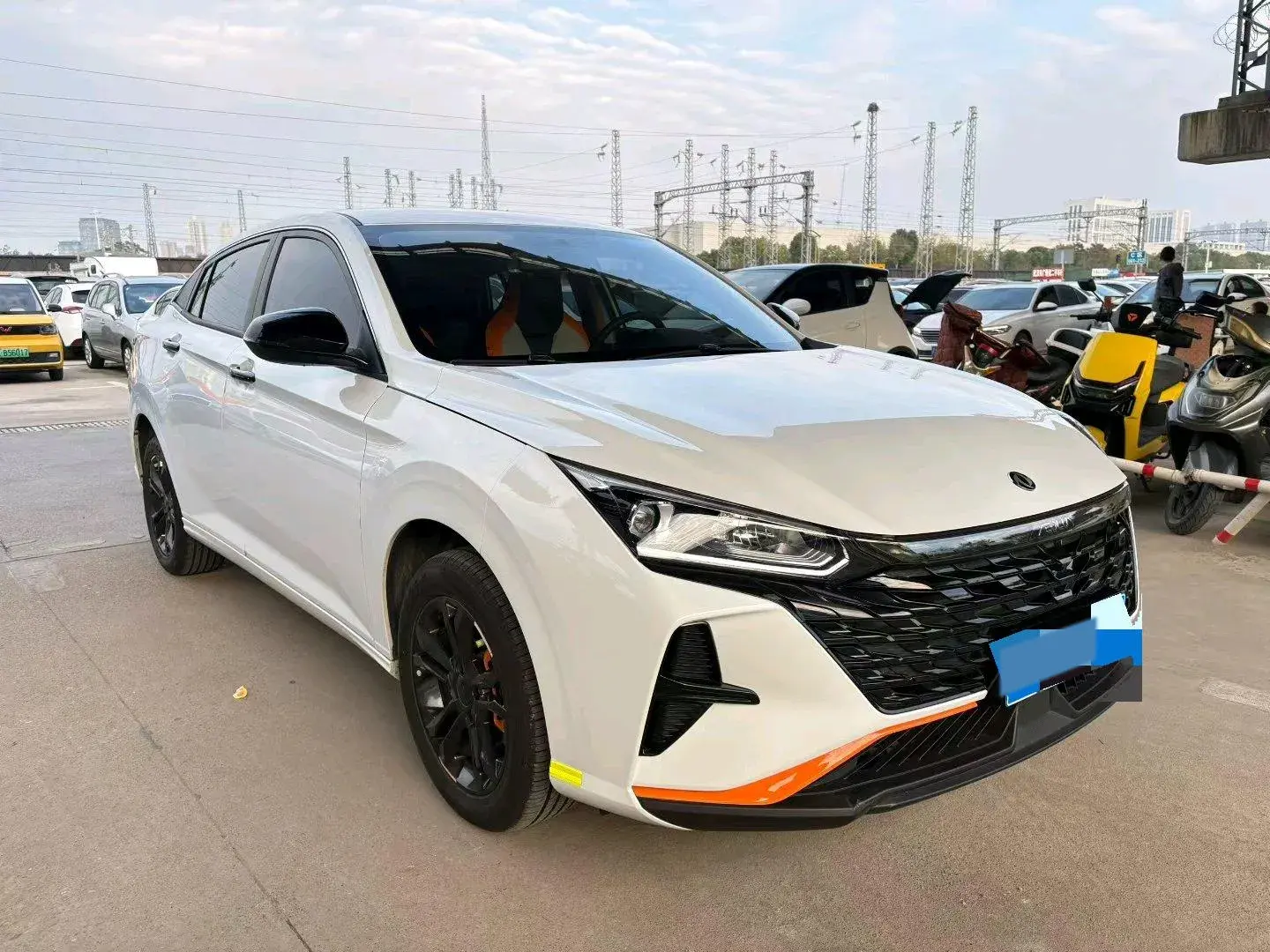 2023 DONGFENG AEOLUS thumbnail 2