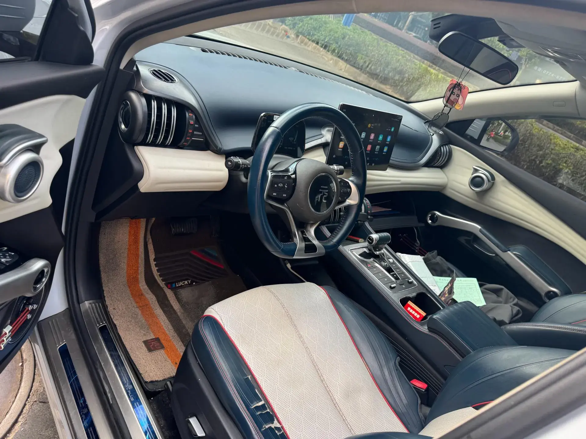 2022 BYD YUAN thumbnail 3