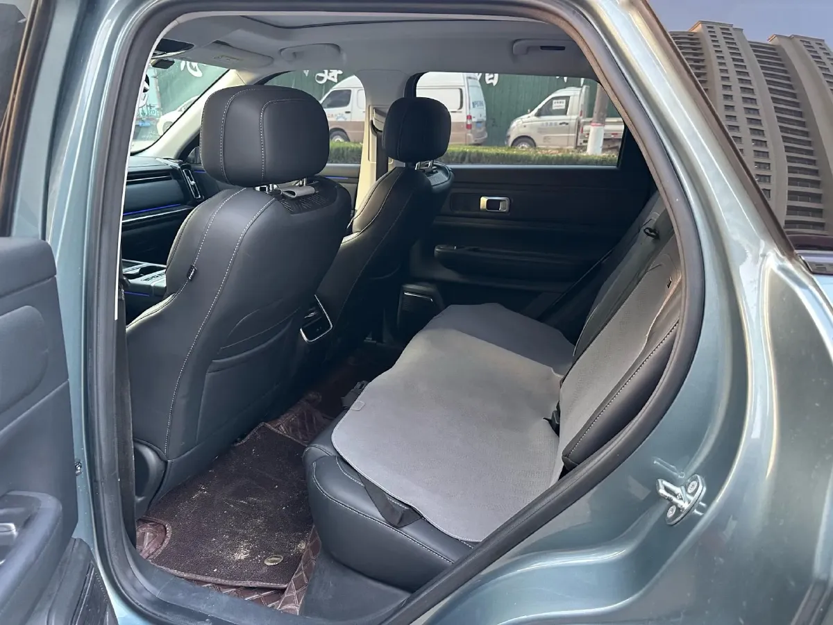 2024 Chery Exploration 06 C-DM 1.5T 156HP L4 DHT PHEV 18.3KWH,autocango,china used car exporter,china ev exporter,chinese used car exporter,chinese used ev exporter