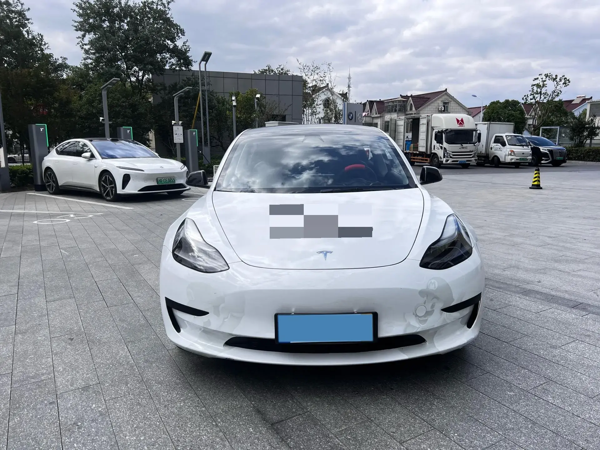 2021 TESLA MODEL thumbnail 2