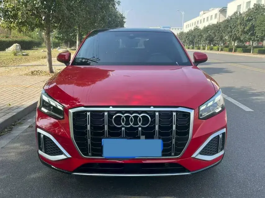 2022 AUDI Q2L thumbnail 2