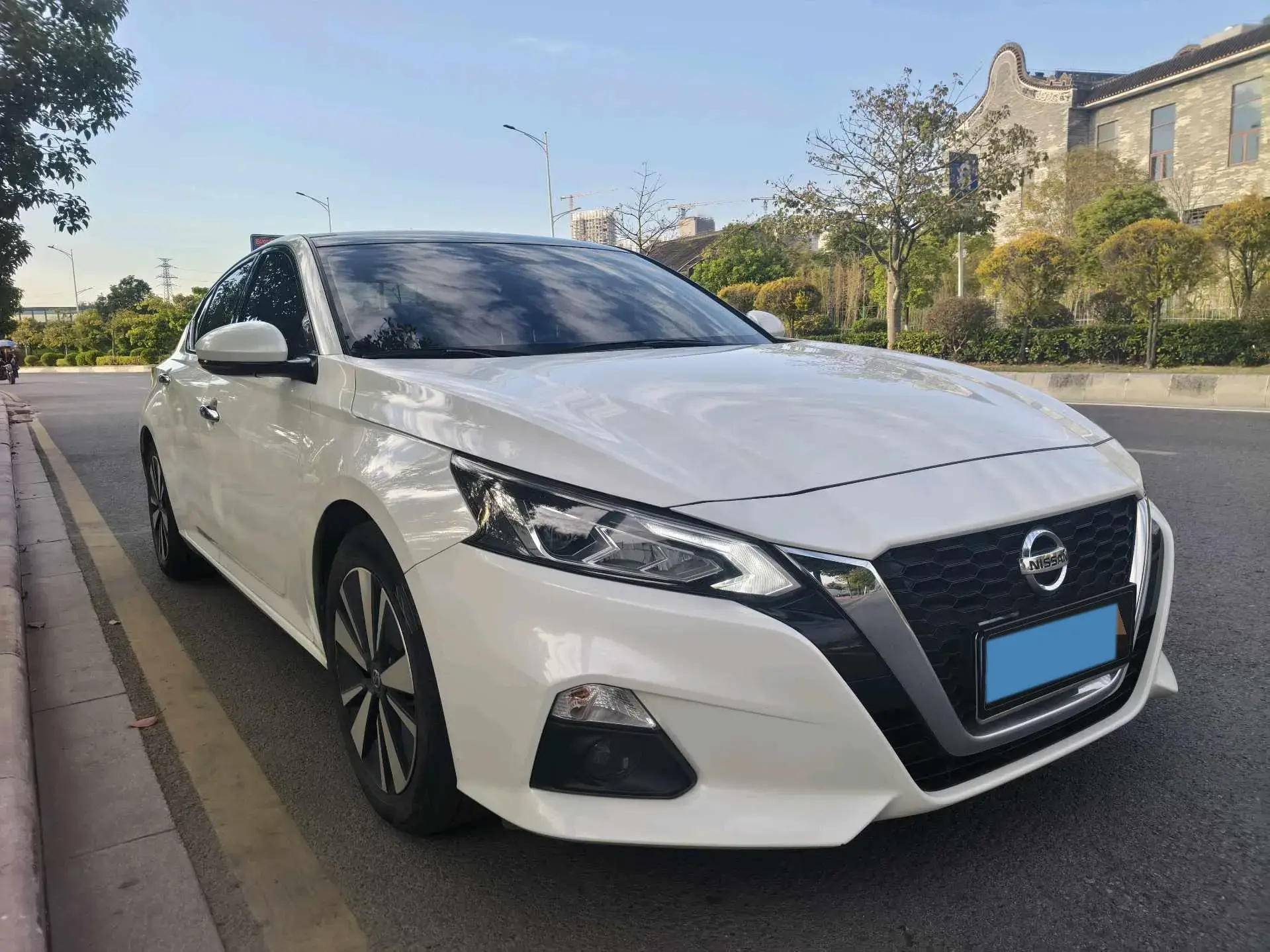 2021 NISSAN TEANA thumbnail 3