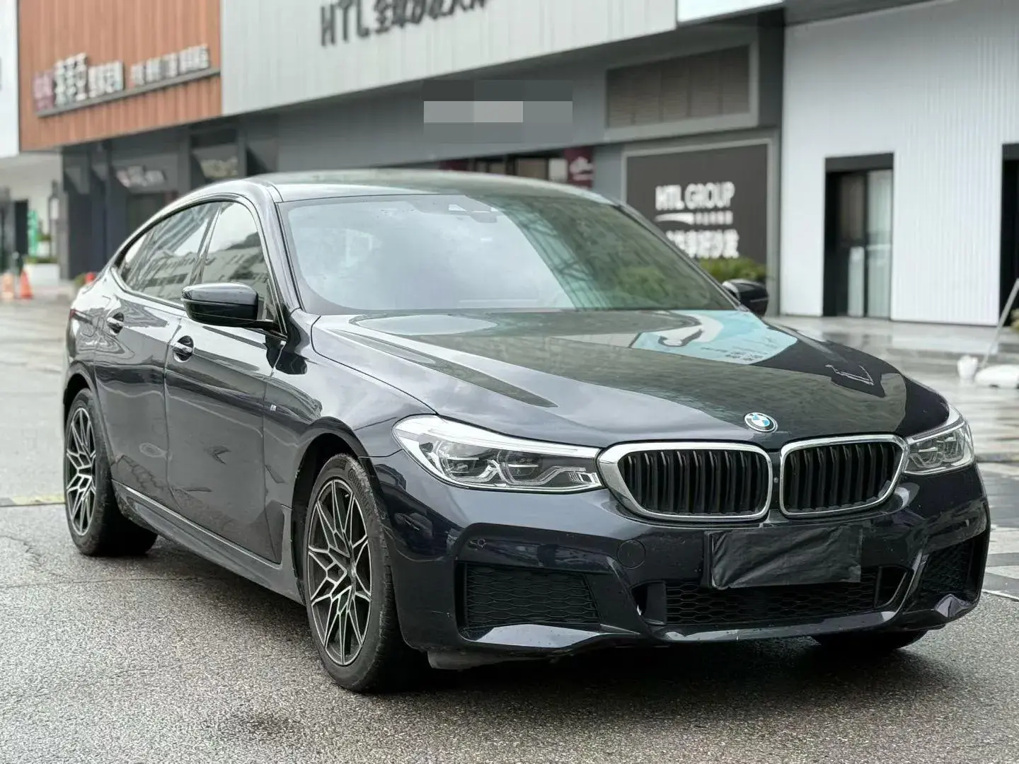 2020 BMW 6 thumbnail 3