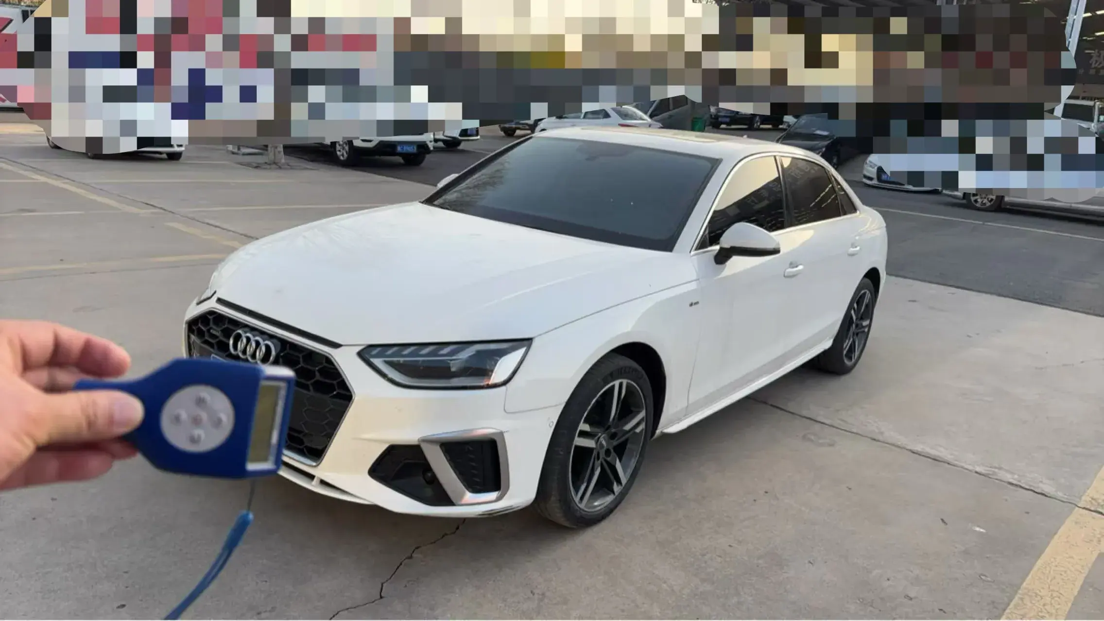 2020 AUDI A4L view 1