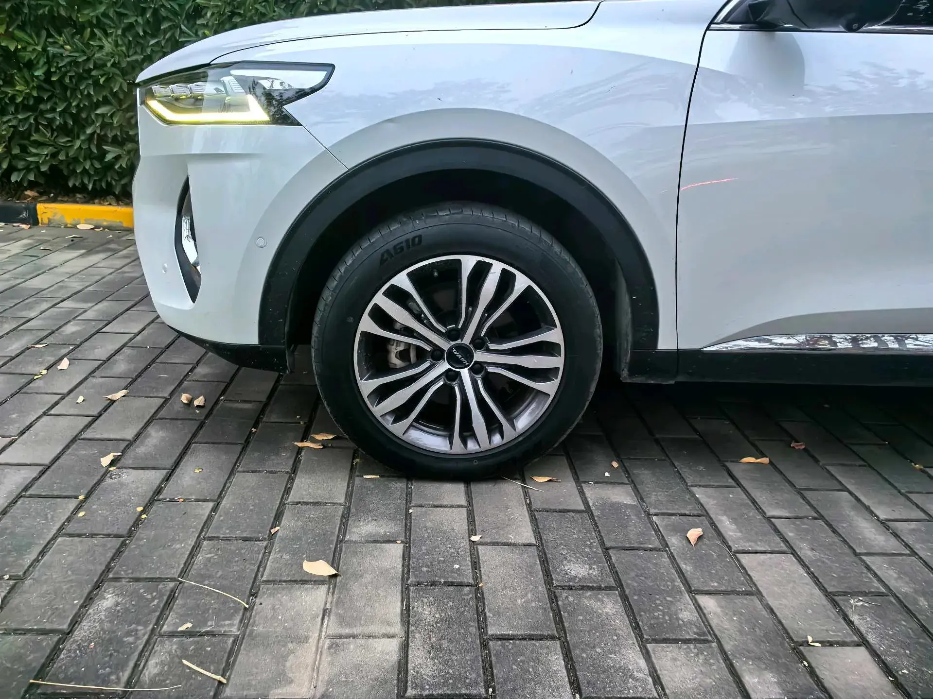 2019 HAVAL F7 thumbnail 4