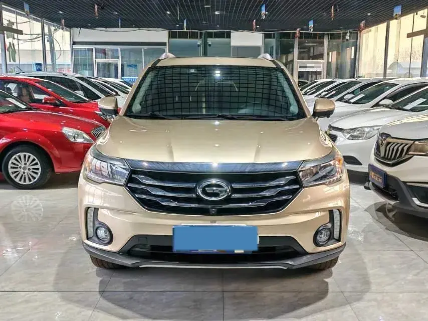 2017 GAC TRUMPCHI thumbnail 2