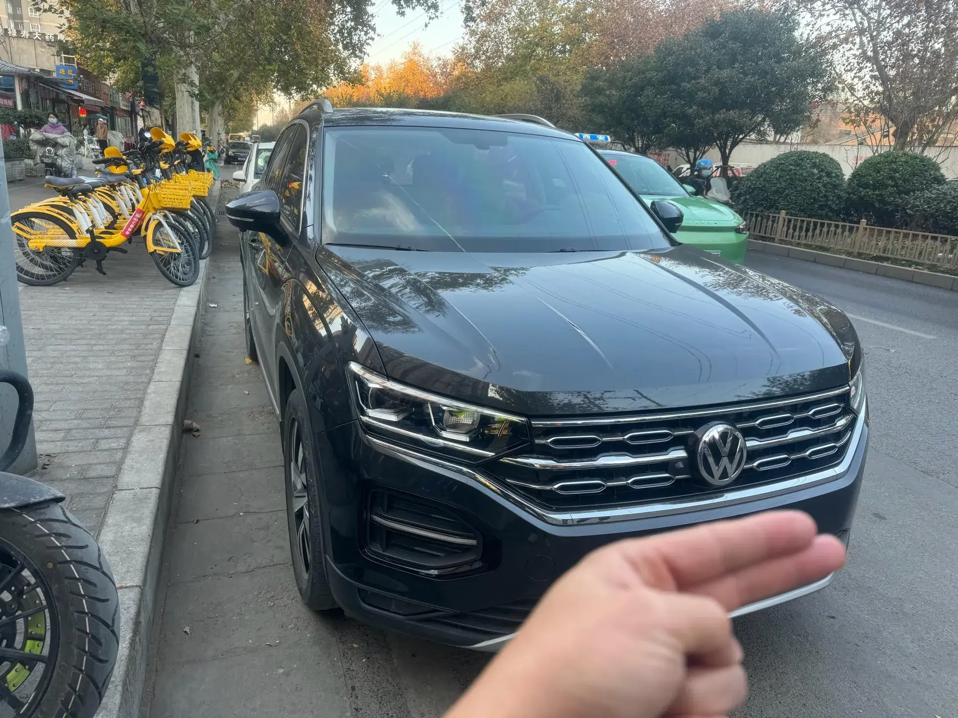 2019 VOLKSWAGEN TAYRON thumbnail 2