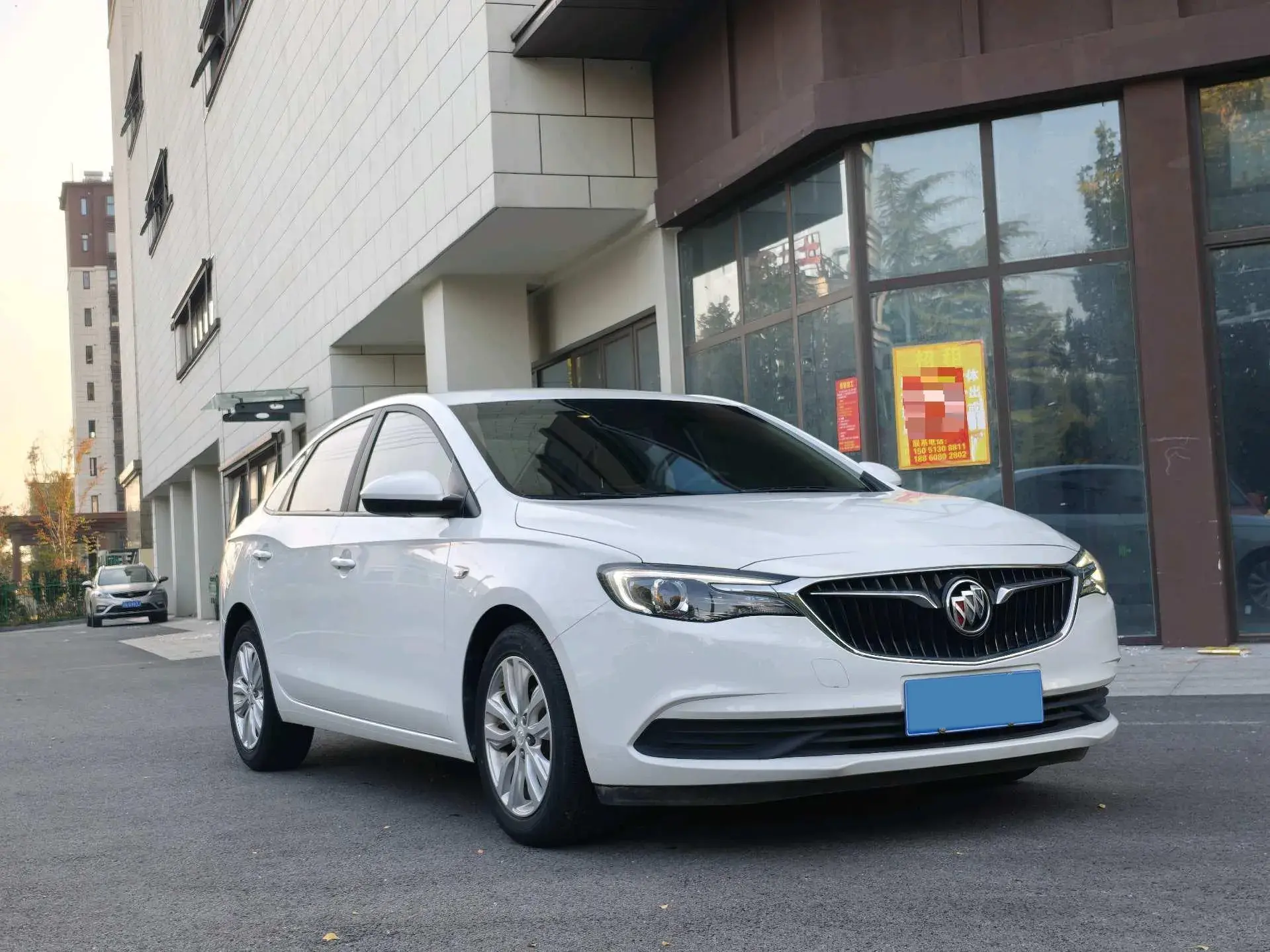 2020 BUICK VERANO thumbnail 3