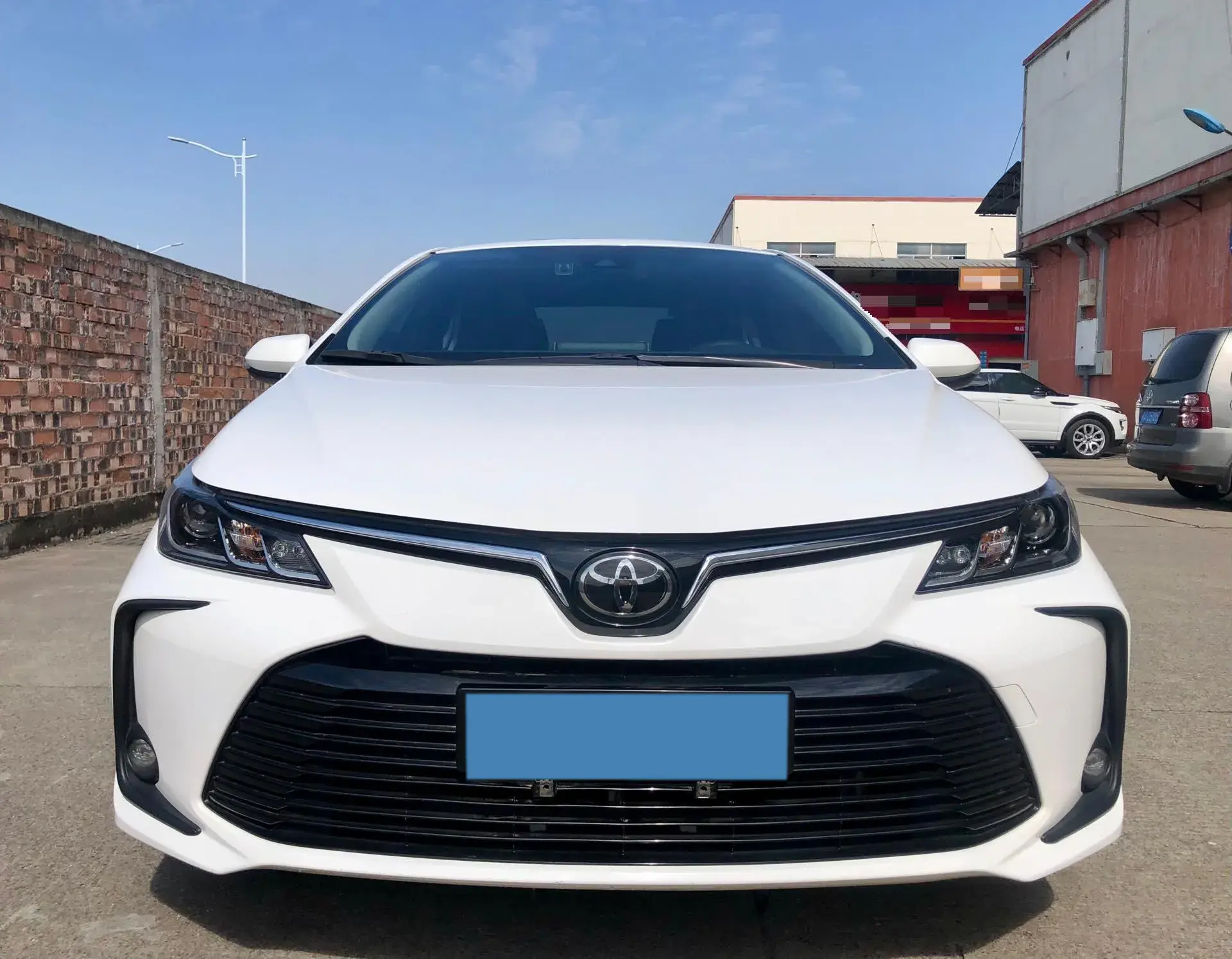 2021 TOYOTA COROLLA thumbnail 2