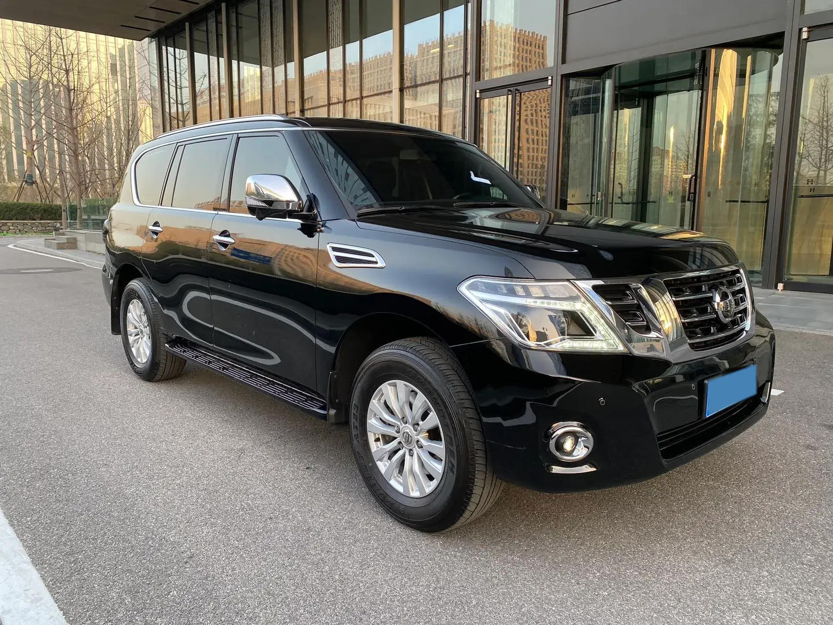 2018 NISSAN PATROL thumbnail 2