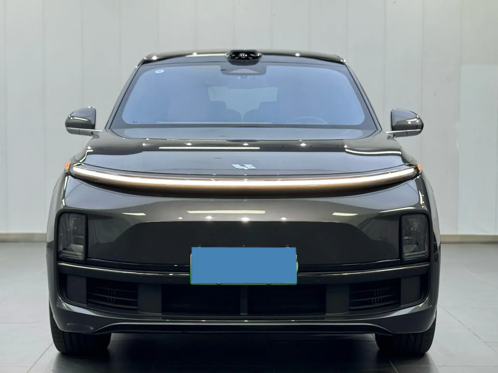 2022 LI L9 thumbnail 2