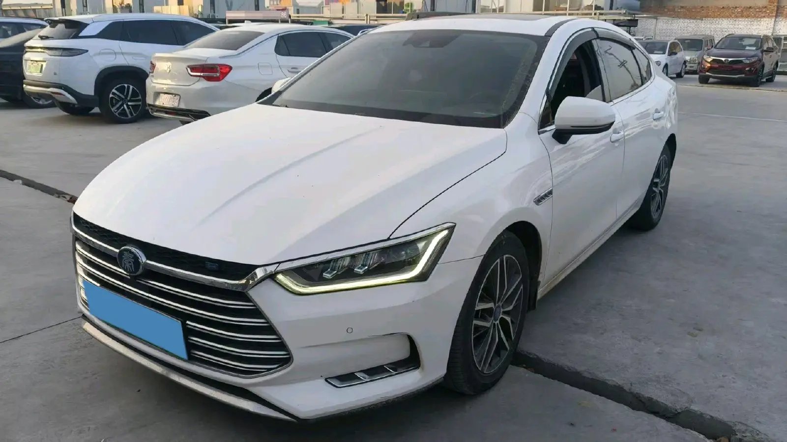 2019 BYD Qin Pro 1.5T 160HP L4 6DCT PHEV 14.38KWH