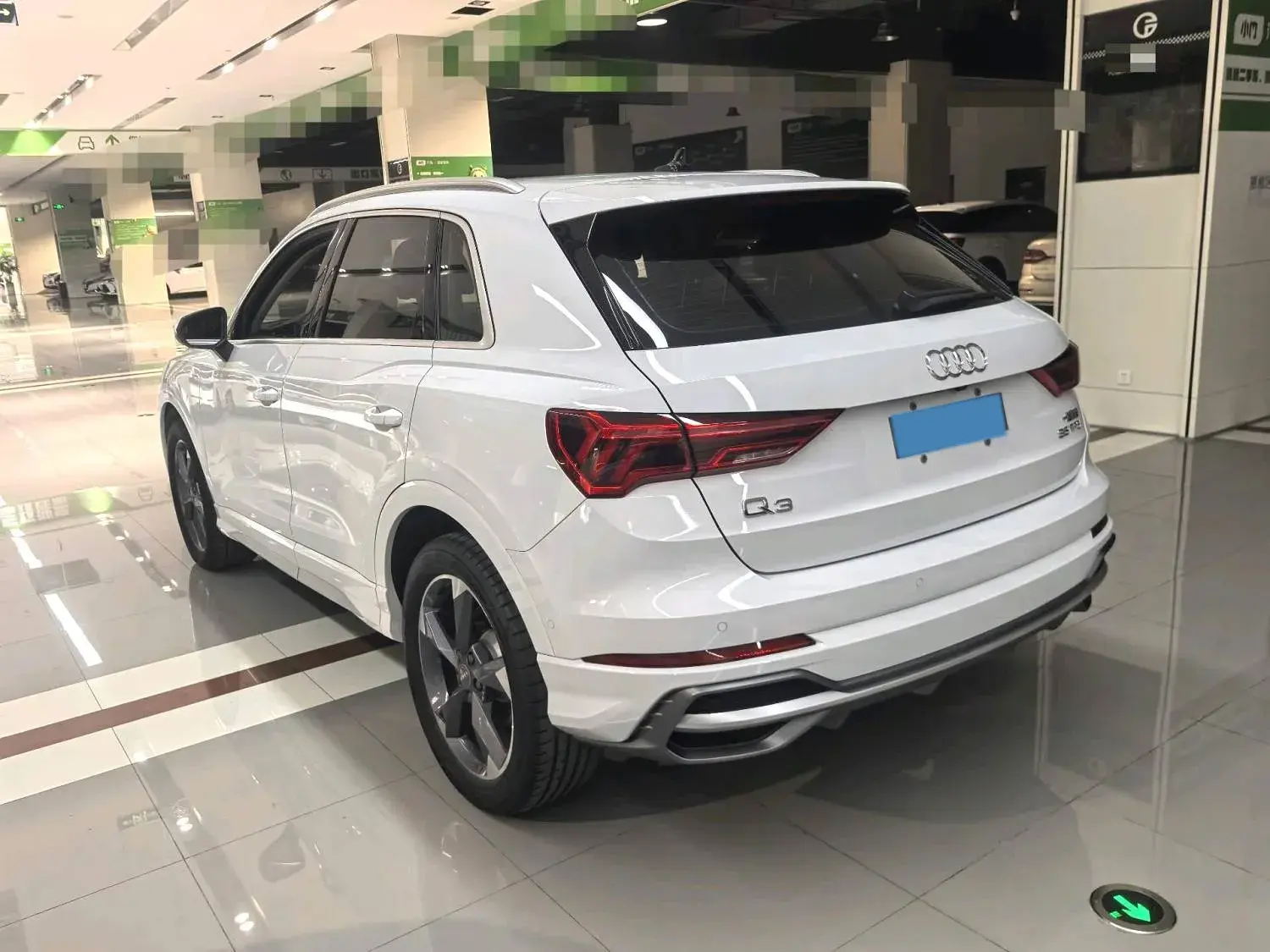 2022 AUDI Q3 thumbnail 4
