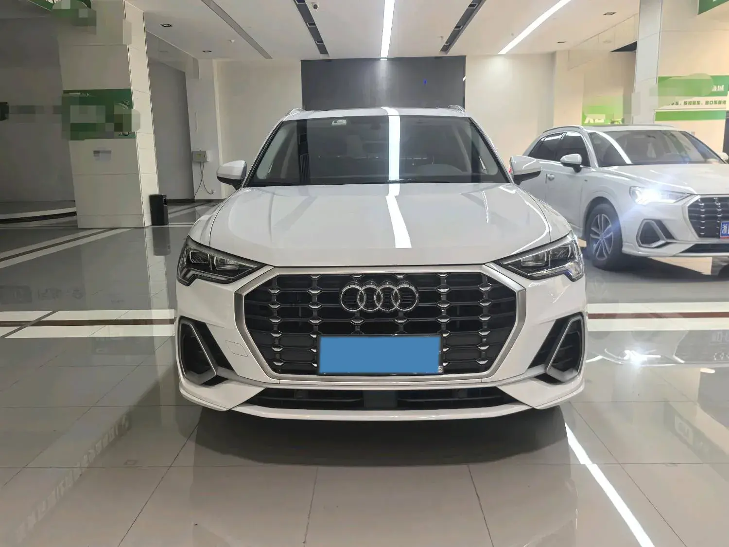 2022 AUDI Q3 thumbnail 2