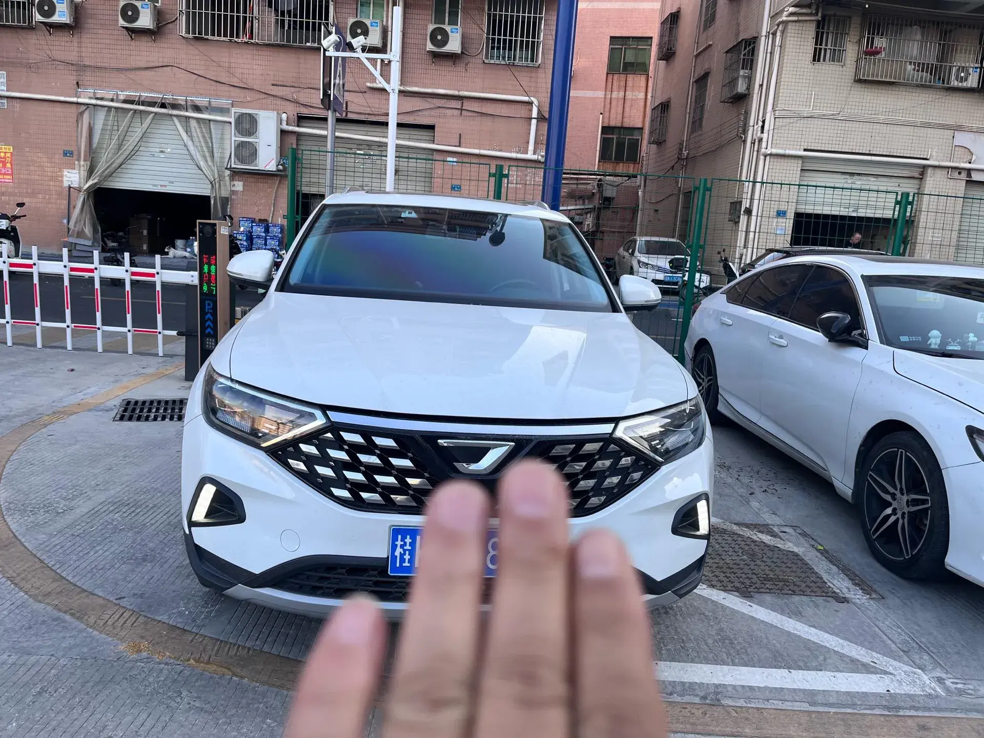 2020 JETTA VS7 thumbnail 2