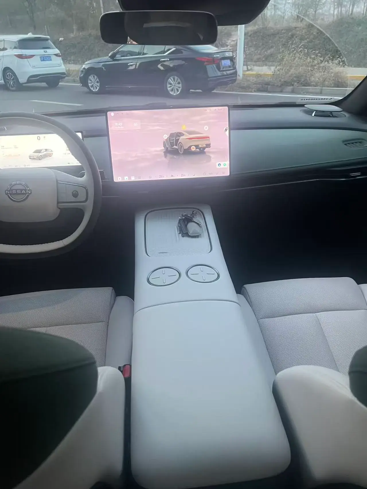 2025 NISSAN N7 thumbnail 4