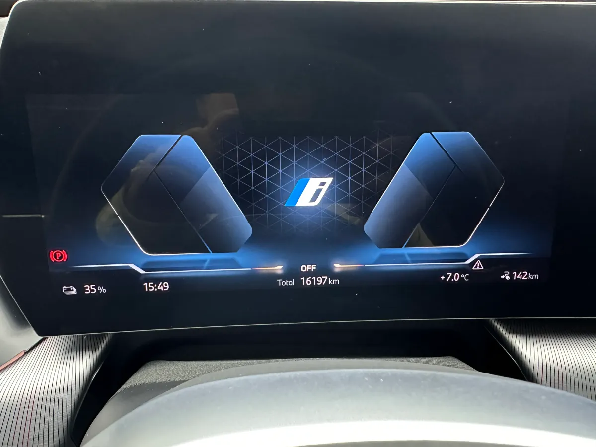 2025 BMW iX1 BEV,autocango,china used car exporter,china ev exporter,chinese used car exporter,chinese used ev exporter