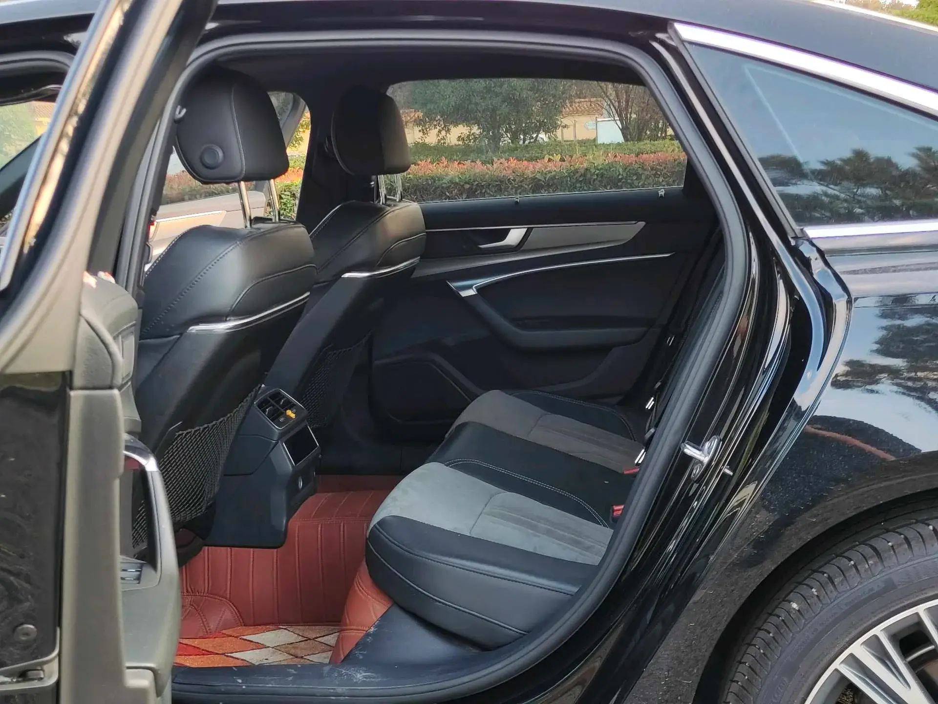 2022 AUDI A6L thumbnail 3