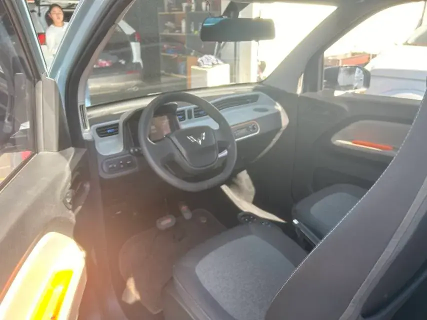 2020 WULING HONGGUANG thumbnail 4