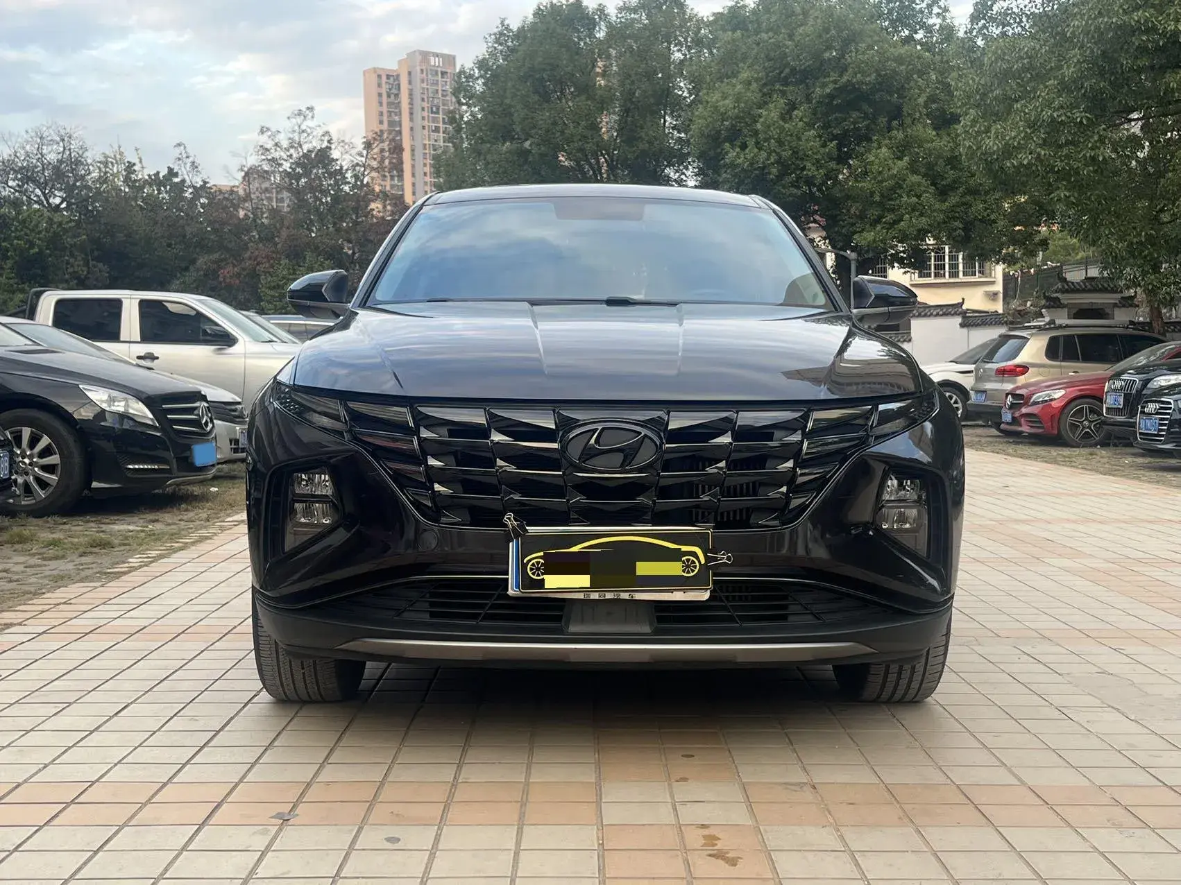 2021 HYUNDAI TUCSON thumbnail 2