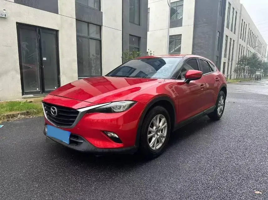 2018 MAZDA CX-4 view 1