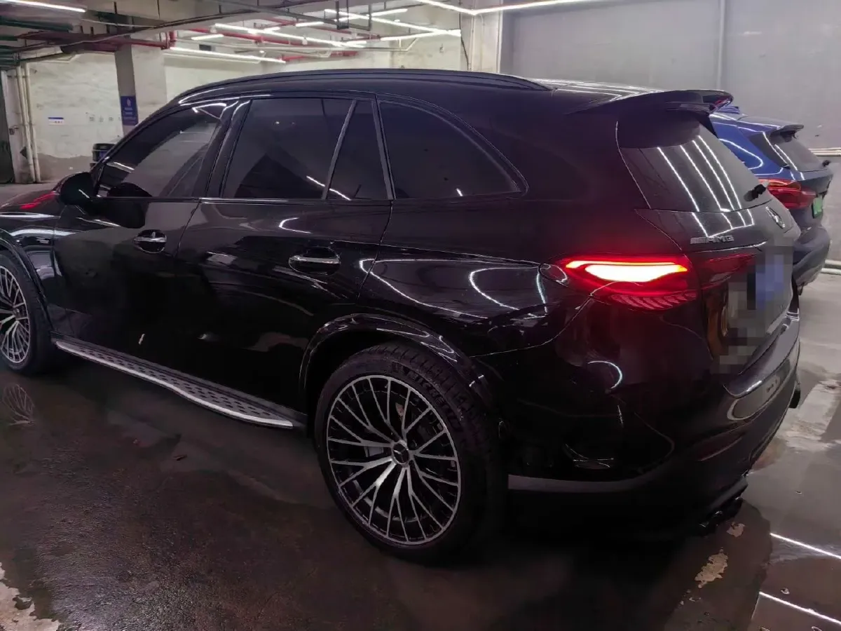 2025 Mercedes-Benz GLC AMG 2.0T 421HP L4 9AT,autocango,china used car exporter,china ev exporter,chinese used car exporter,chinese used ev exporter