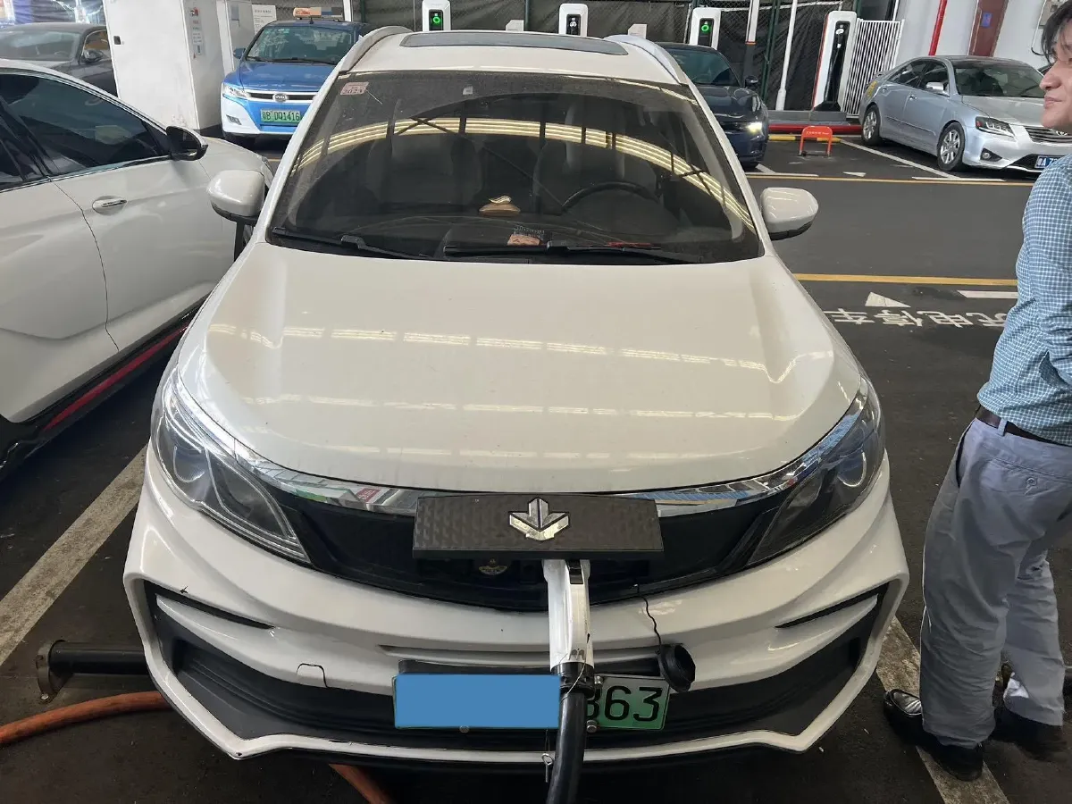 2020 Livan Maple 30X BEV 37KWH,autocango,china used car exporter,china ev exporter,chinese used car exporter,chinese used ev exporter