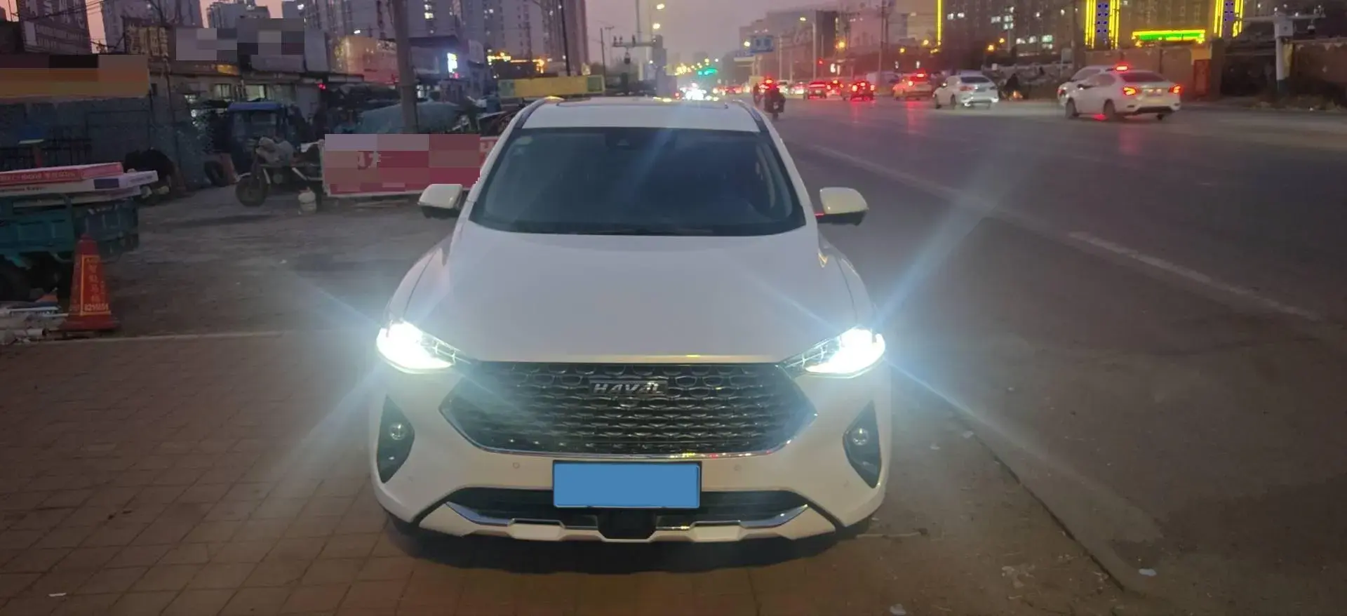 2019 HAVAL F7 thumbnail 2