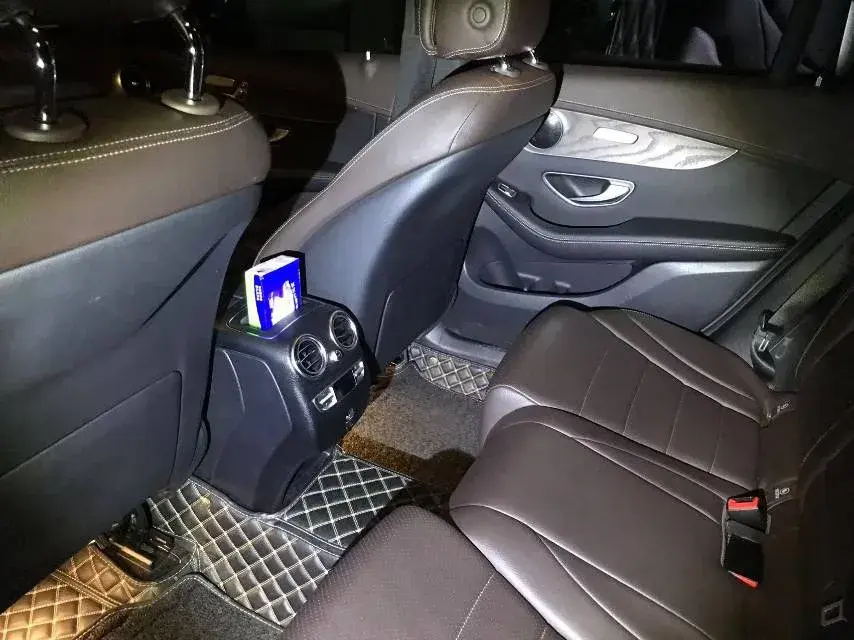 2021 MERCEDES-BENZ GLC thumbnail 4