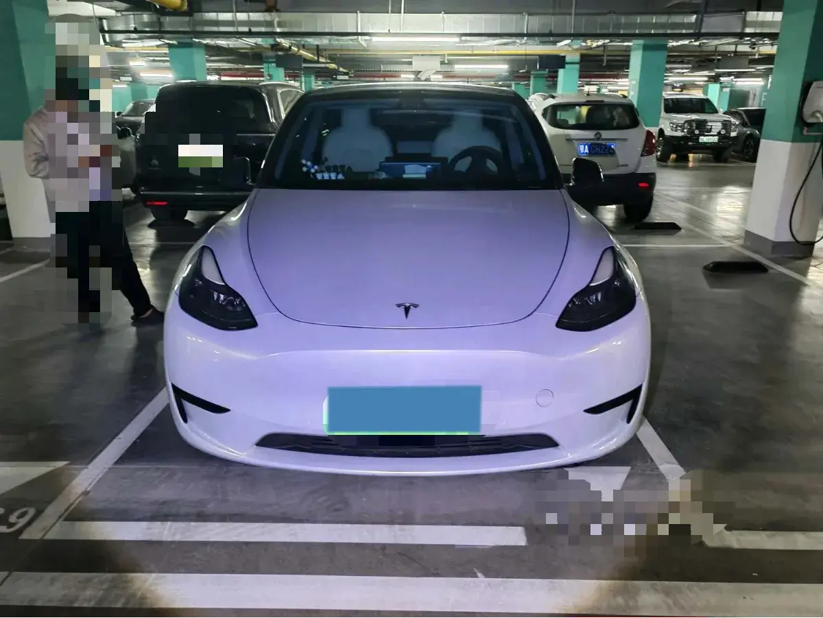 2022 TESLA MODEL thumbnail 2