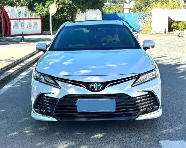 2021 TOYOTA CAMRY thumbnail 2