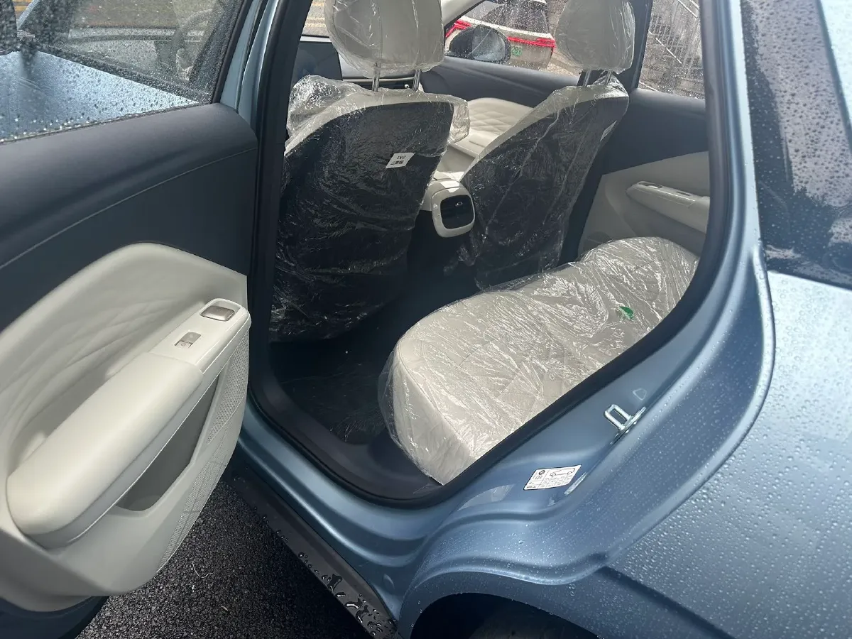 2025 ARCFOX T1 BEV,autocango,china used car exporter,china ev exporter,chinese used car exporter,chinese used ev exporter