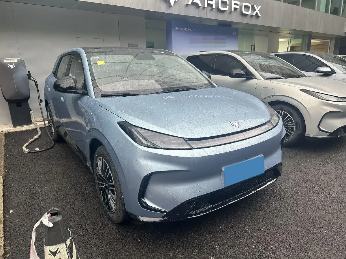 2025 ARCFOX T1 BEV,autocango,china used car exporter,china ev exporter,chinese used car exporter,chinese used ev exporter