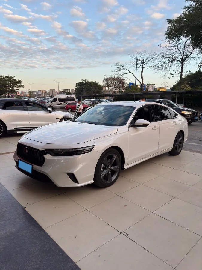 2023 Honda Inspire 1.5T 192HP L4 CVT,autocango,china used car exporter,china ev exporter,chinese used car exporter,chinese used ev exporter