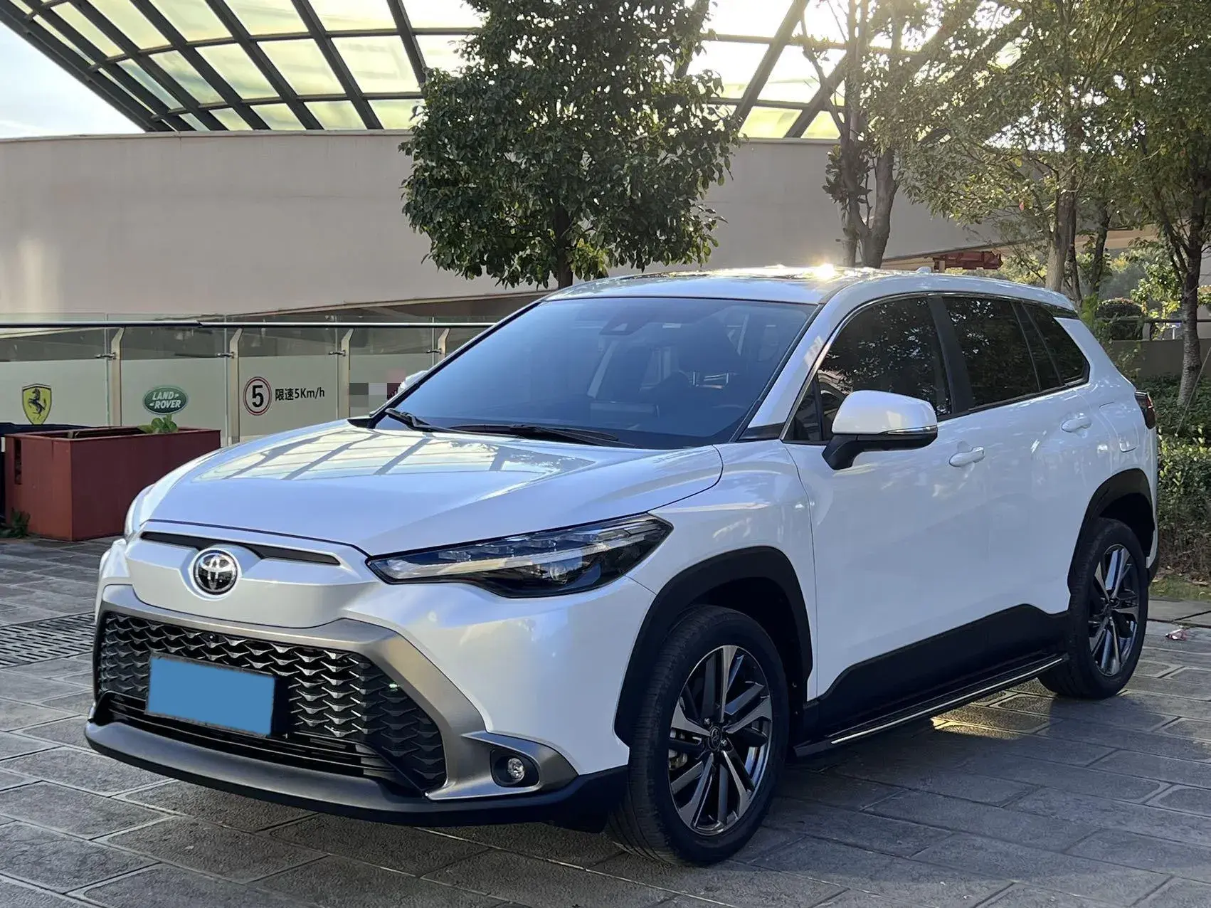 2022 TOYOTA FRONTLANDER view 1