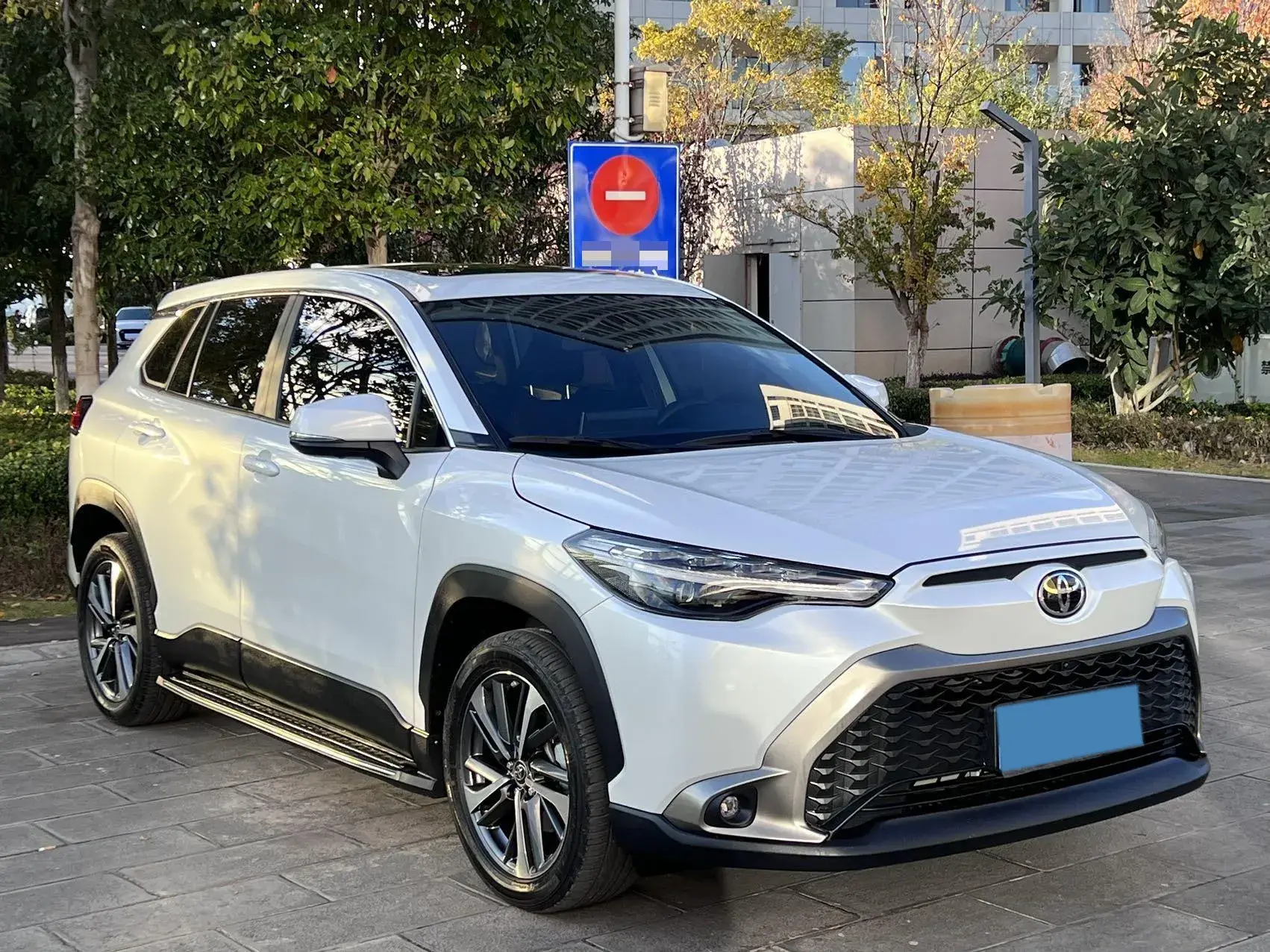 2022 TOYOTA FRONTLANDER thumbnail 3